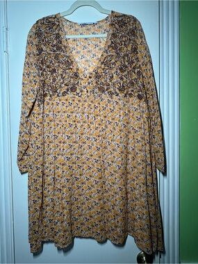 Zara Yellow Floral Long-Sleeve V-Neck Smock Dress